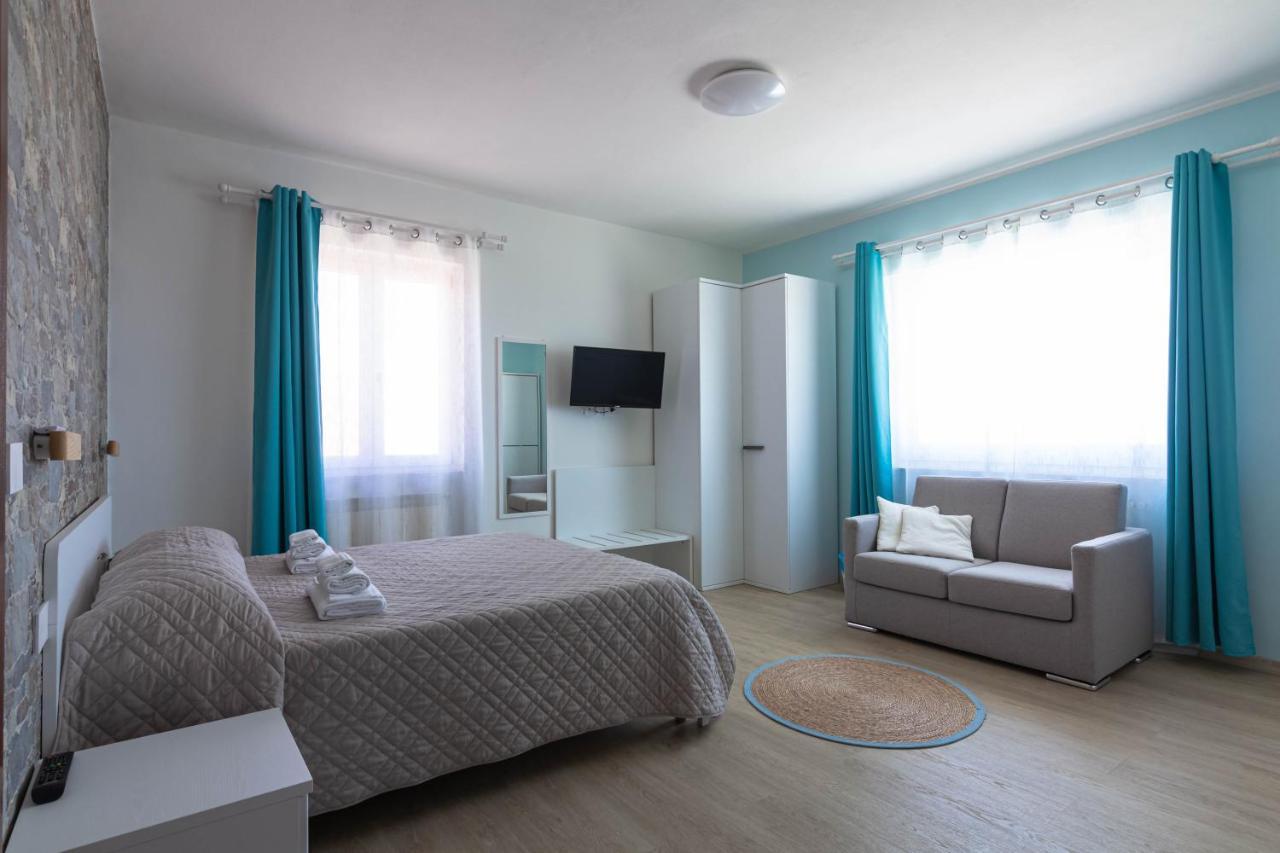 Roccabianca Rooms & Studios Stintino Exterior foto