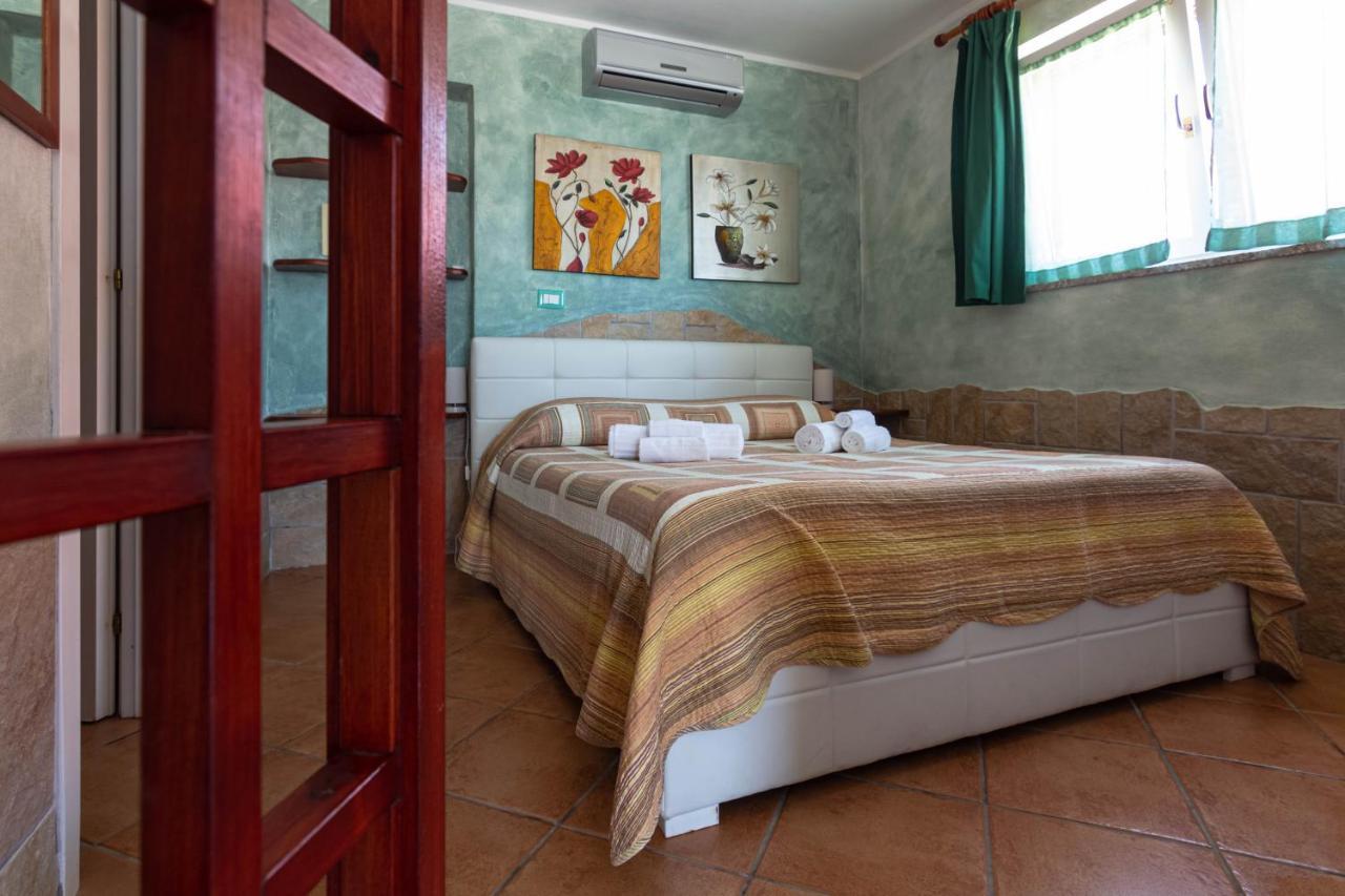 Roccabianca Rooms & Studios Stintino Exterior foto
